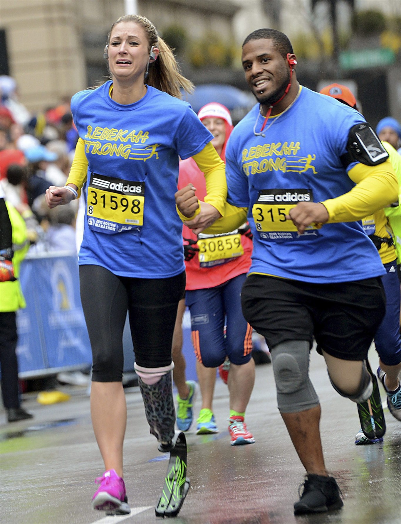Boston Marathon bombing survivor runs in this years race 