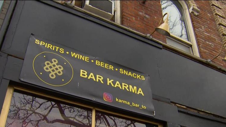 Toronto bar license suspended for allegedly violating Reopening Ontario Act - Vimarsana News